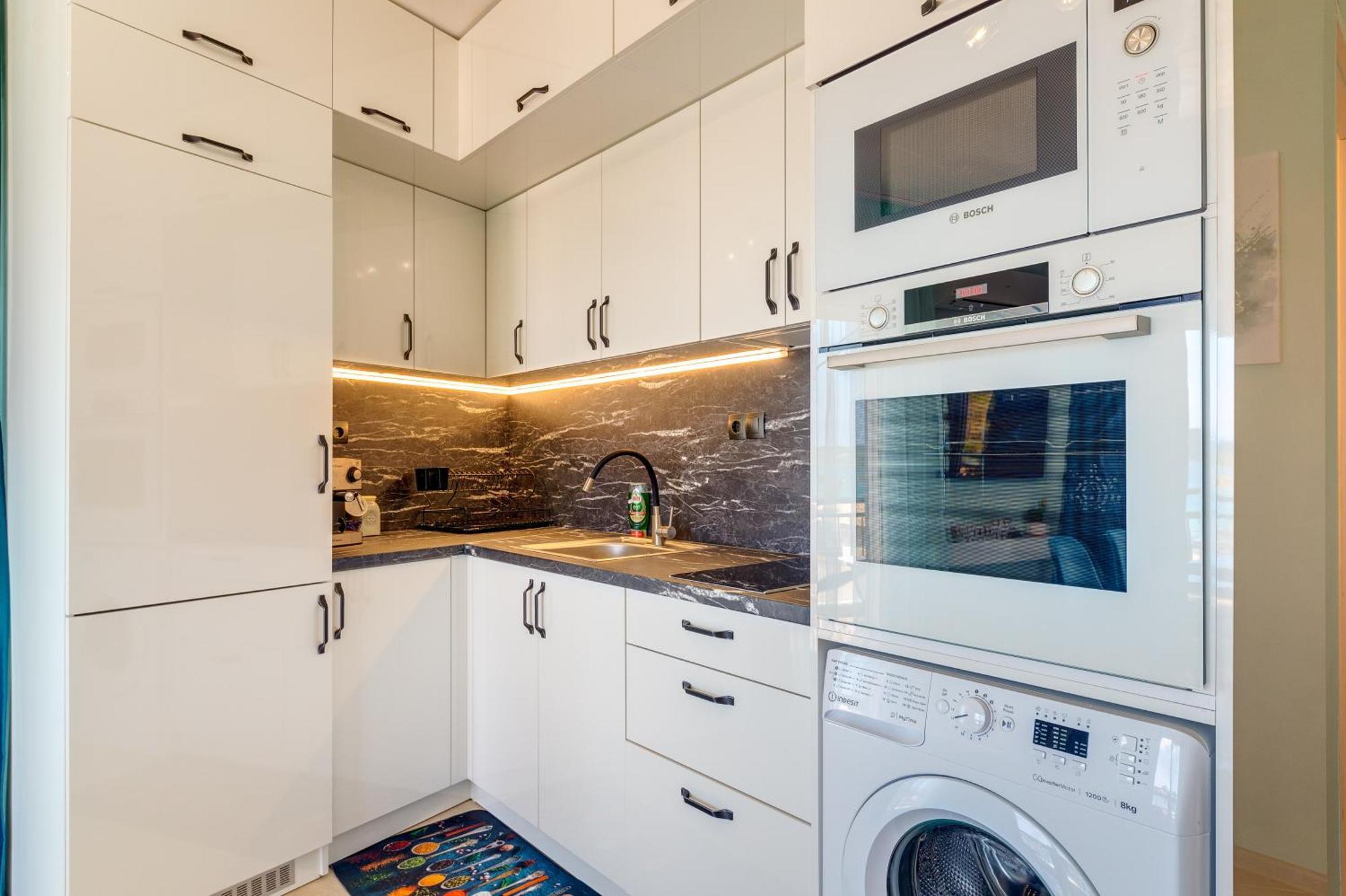 Upper Deck Apt. Apartman Néa Péramos Kültér fotó